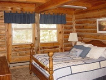 Pinewoods Resort And Rv Park Duck Creek Village Exterior photo